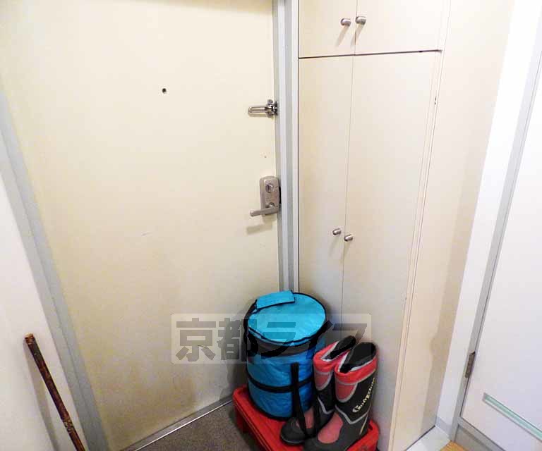 玄関　玄関です。