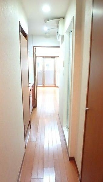 玄関　※同仕様写真