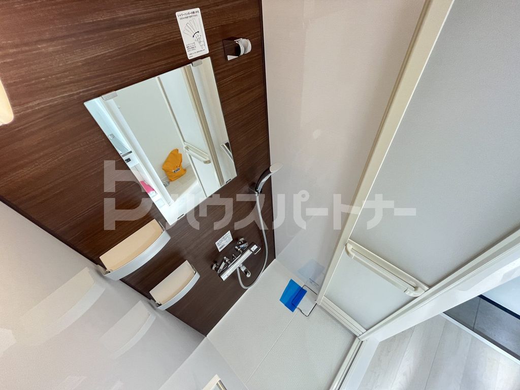 バス・シャワールーム　シャワールーム