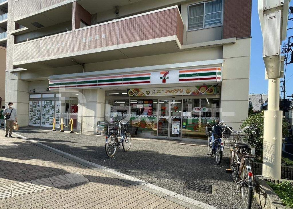 コンビニ　セブンイレブン豊島東池袋5丁目店（コンビニ）まで550m