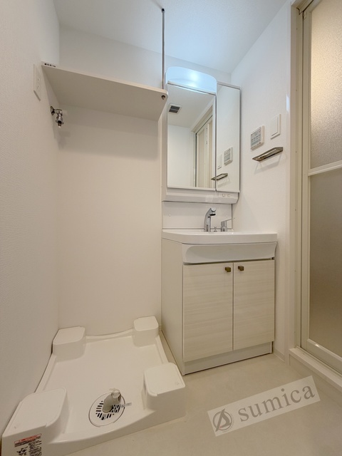 洗面設備　洗面脱衣所付き！独立洗面台が便利です♪♪