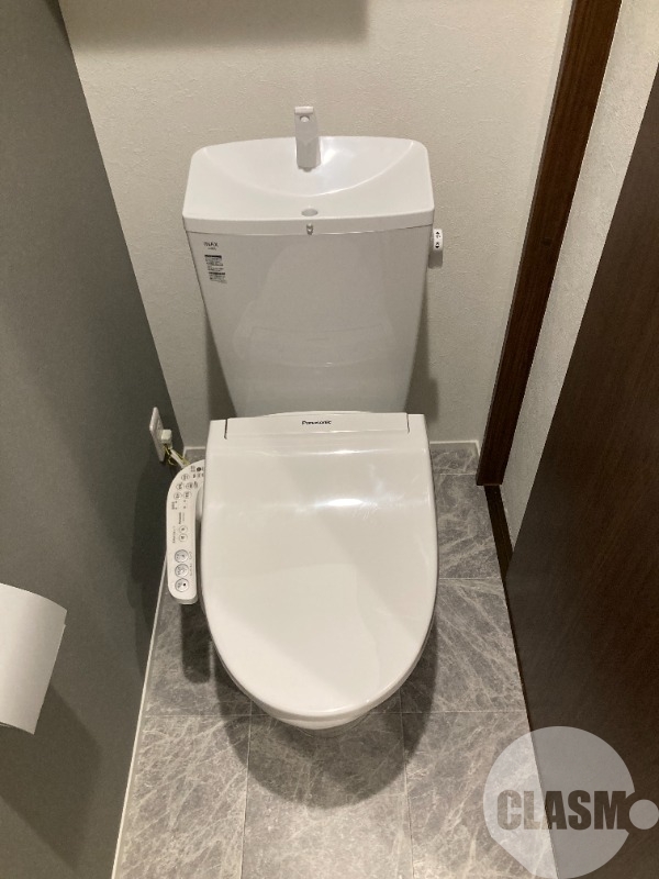 トイレ　ウォシュレット＆ウォームレット