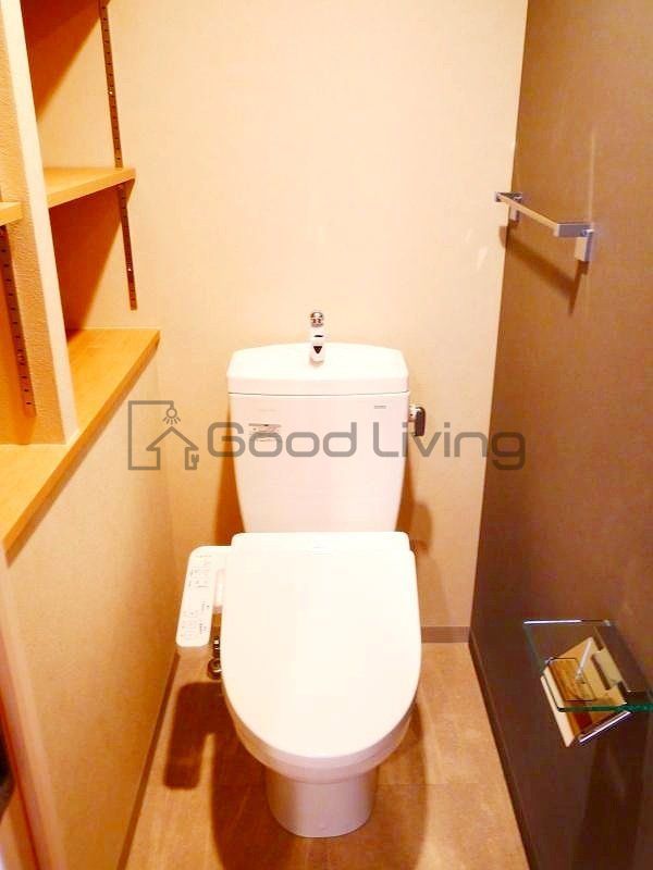 洗面設備　三面鏡で身だしなみと収納ばっちり(^^♪