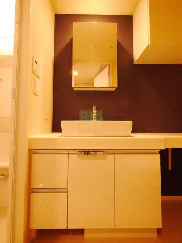 洗面設備　Brillia ist 千駄ヶ谷