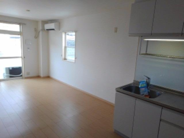 居室・リビング　ゆったりとした居間です