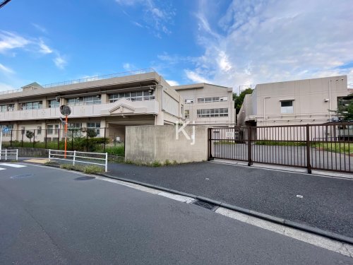 小学校　横浜市立立野小学校（小学校）まで673m