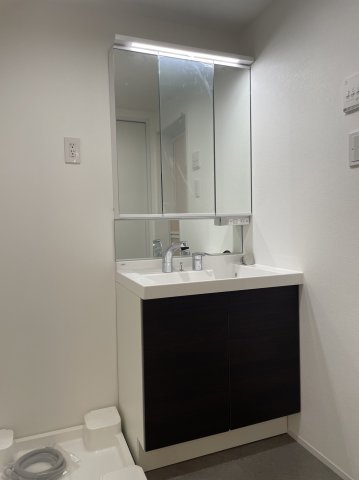 洗面設備　※参考写真