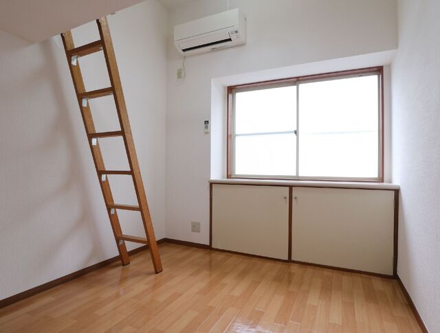 居室・リビング　居室