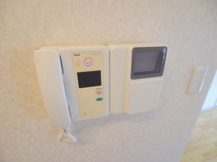 セキュリティ　※同建物別室の参考写真です。