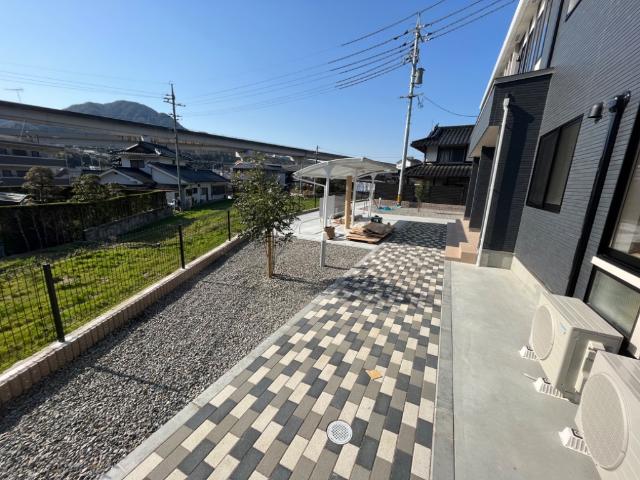 建物外観　外観写真（昼）