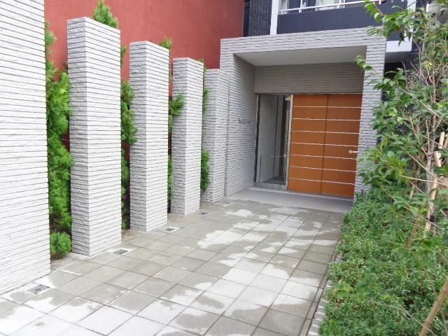 エントランス　エントランス