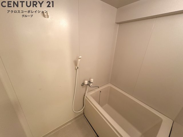 バス・シャワールーム　一日の疲れを癒やす浴室です