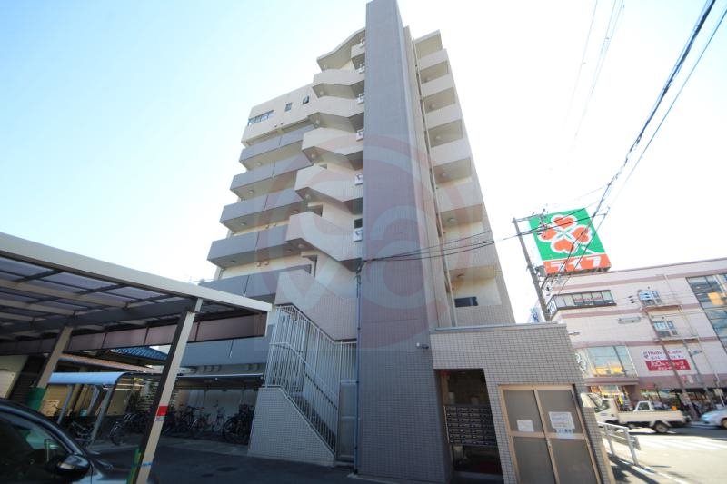 建物外観　外観は落ち着いています