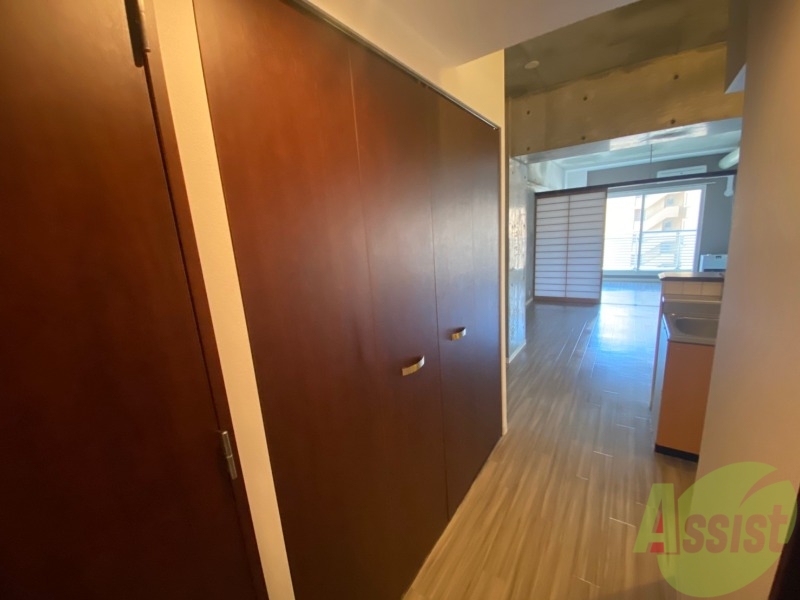 収納　お部屋をすっきりさせるには収納が欠かせませんね。