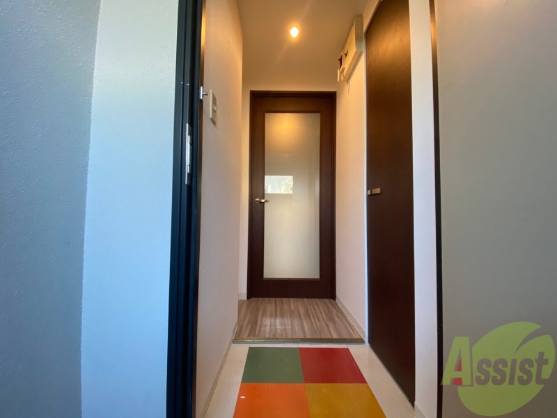 玄関　玄関にはシューズボックスもあって便利そう！