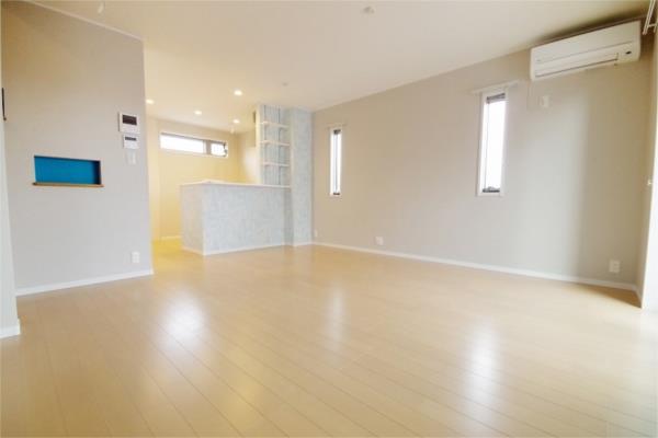 居室・リビング　リビング