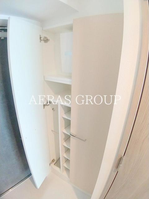 収納　シューズボックス