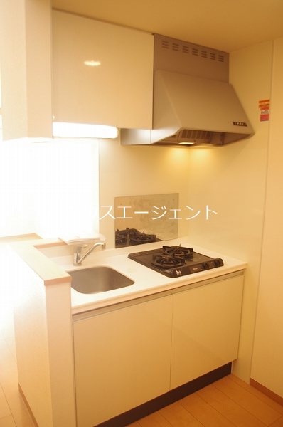 キッチン　2口ガスシステムキッチンです。※参考画像