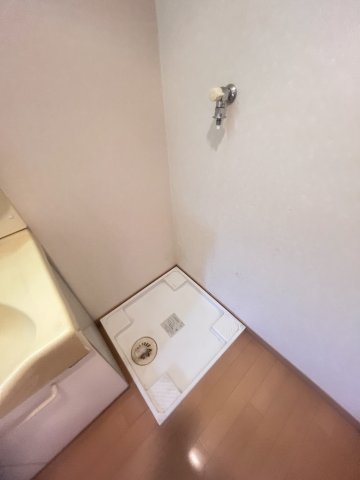 その他設備　室内洗濯機置き場ございます！