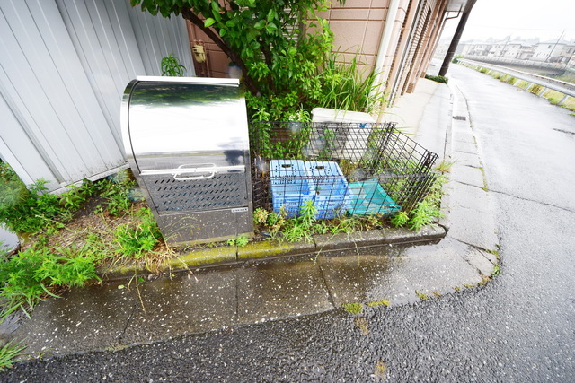 その他共有部分　☆ゴミはこちらです☆