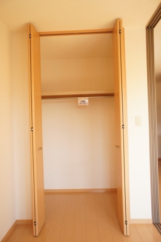 収納　図面と現状に相違がある場合には現状を優先