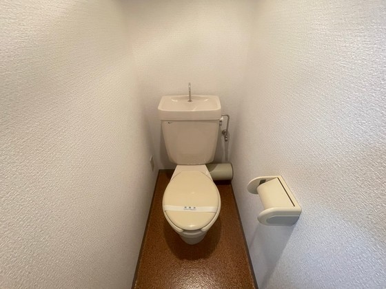 トイレ　※別部屋の写真です