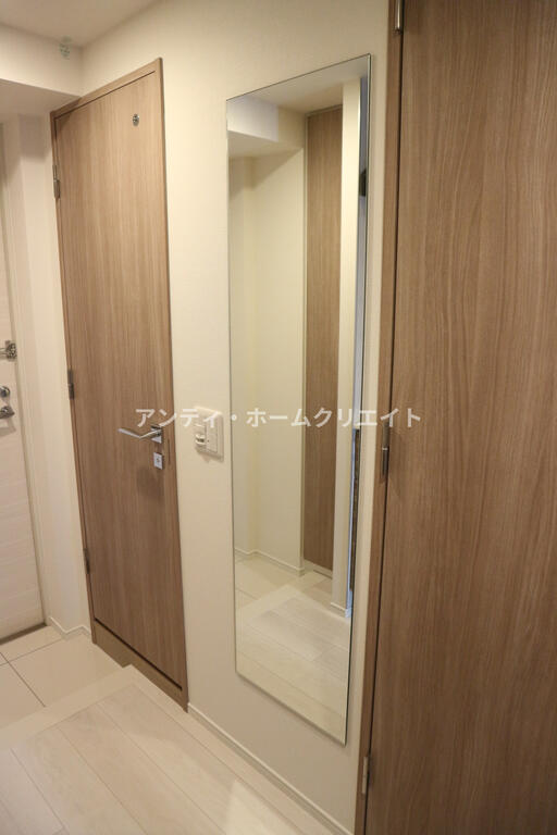 その他設備　姿見鏡　同タイプ別部屋5階の写真です