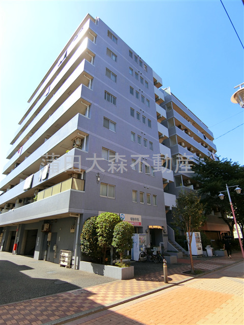 建物外観　1993年4月築　RC鉄筋コンクリート造地上8階建て総戸数7