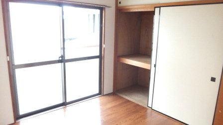 その他部屋・スペース　フローリング使用です。