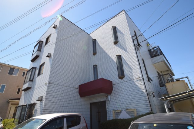 建物外観　閑静な住宅街です♪