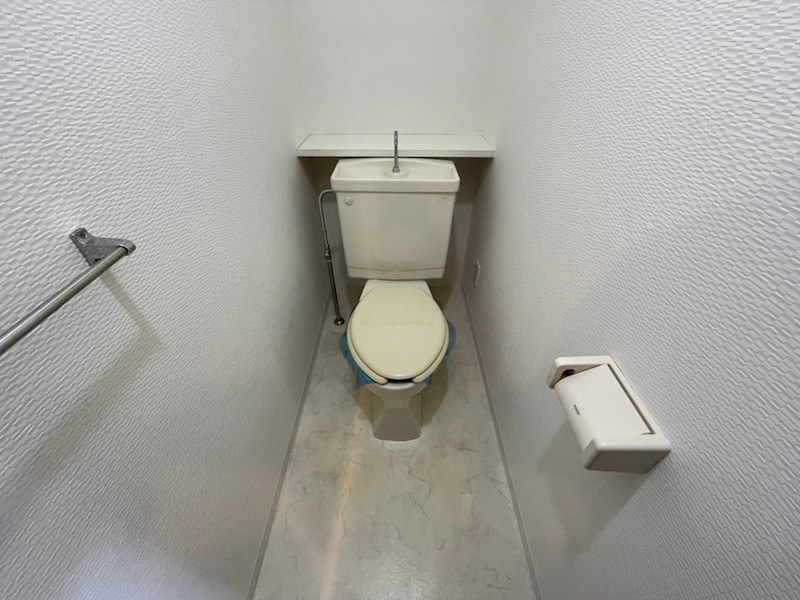 トイレ　別部屋参考