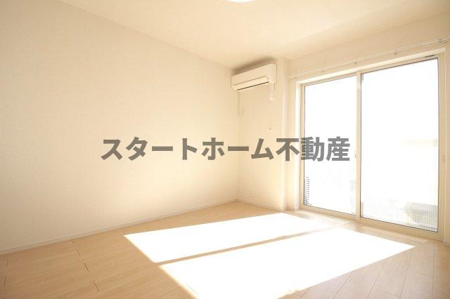 居室・リビング　居間です