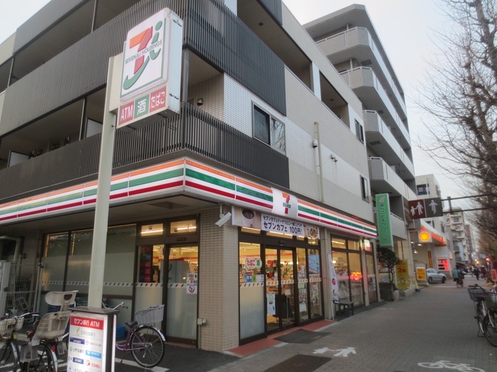 コンビニ　セブンイレブン　板橋高島平１丁目店（コンビニ）まで37m