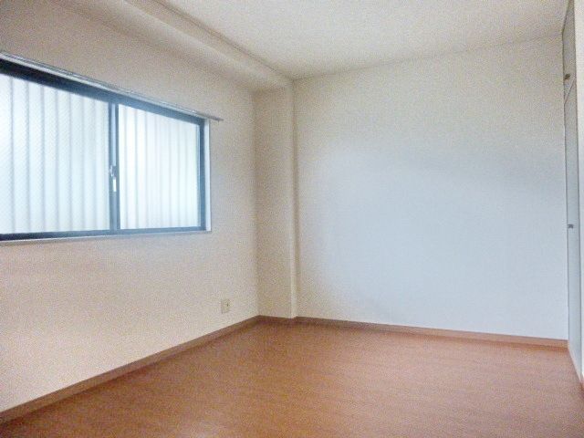 その他部屋・スペース　★６帖洋室★
