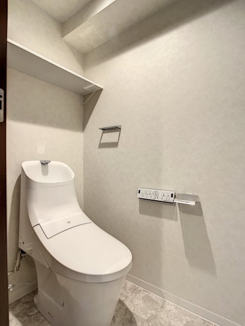 トイレ　トイレもきれいです