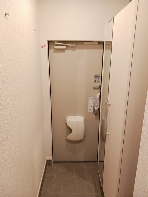 玄関　玄関