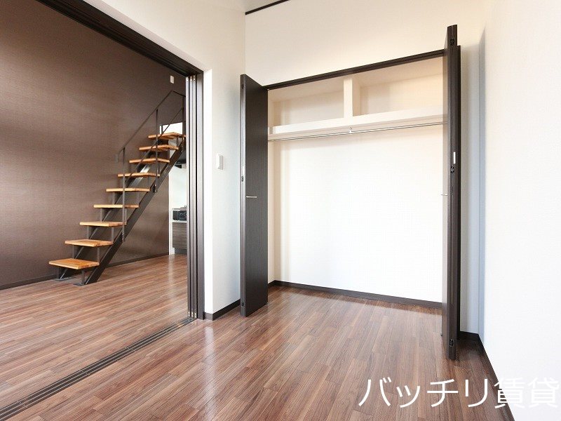 収納　画像は同シリーズ参考画像の為、現況を優先いたします。