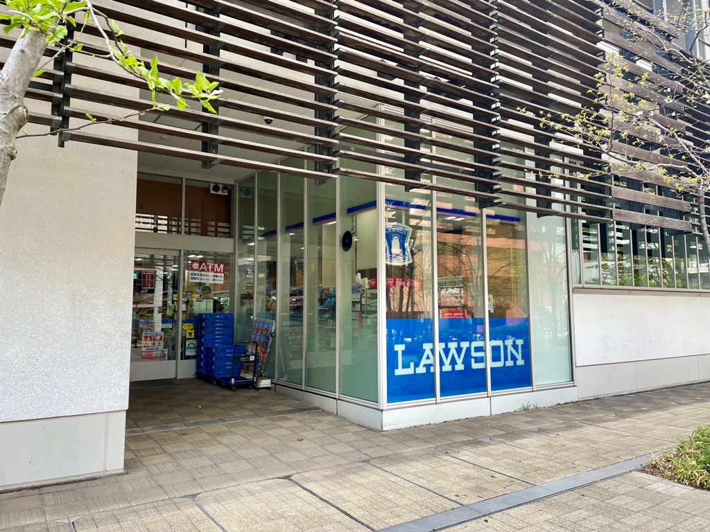 コンビニ　ローソンみなとパーク芝浦店（コンビニ）まで292m