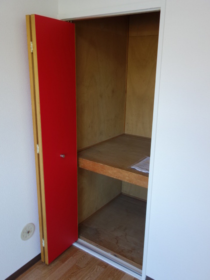 収納　※他の部屋の写真です