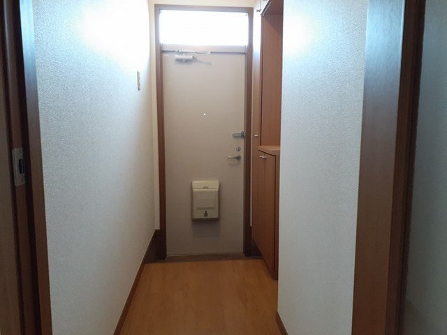 玄関　ゆったりとした玄関です