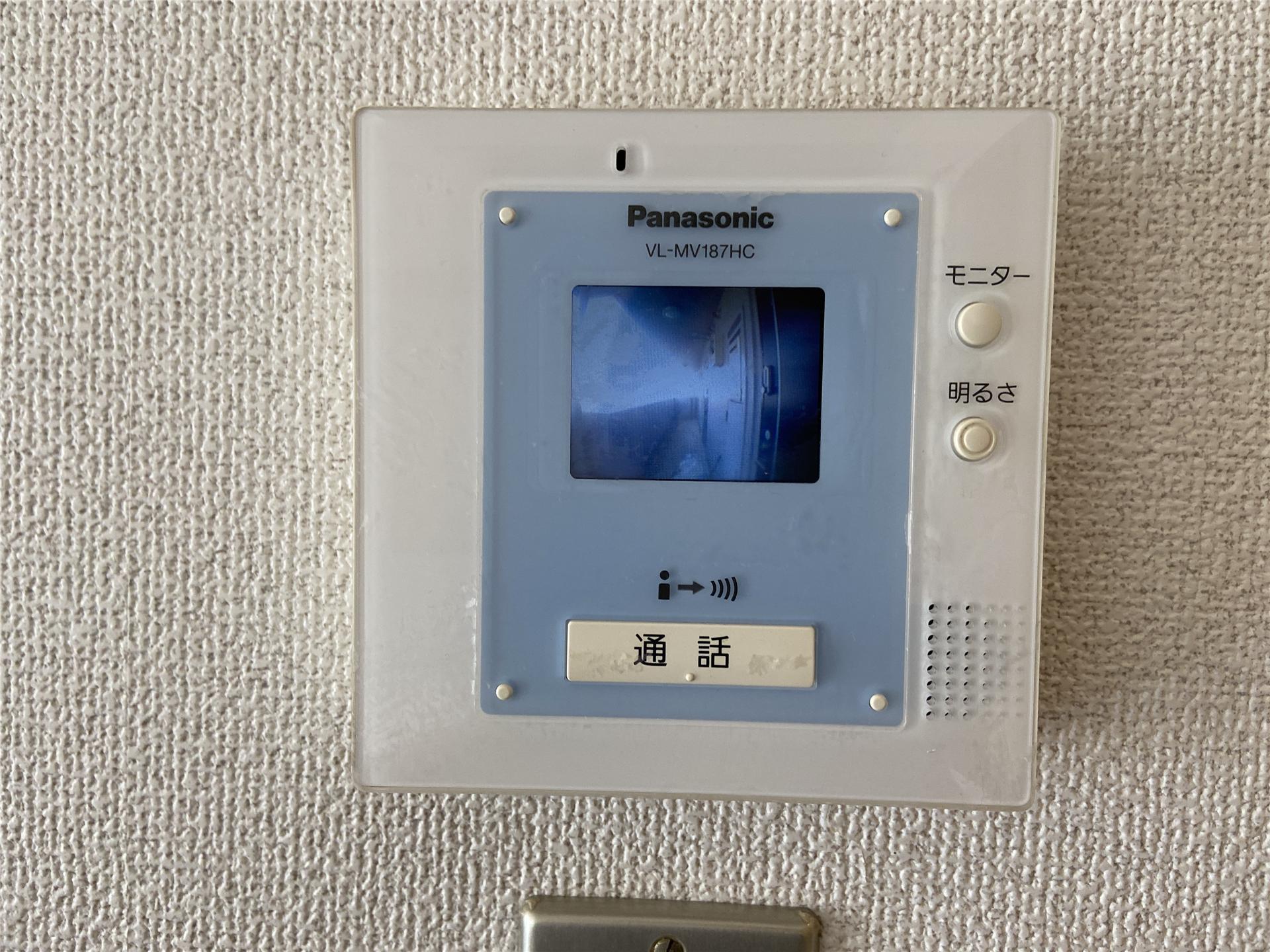 セキュリティ　来訪者を確認出来るTVモニターホン付きです