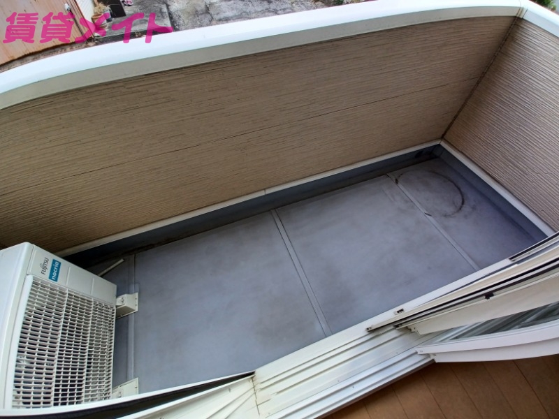バルコニー　同型反転タイプ画像