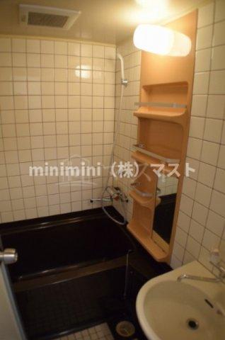 バス・シャワールーム　別部屋参考写真
