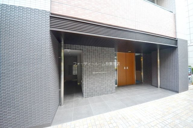 エントランス　★《見学予約受付中》当店でば契約金がクレジット決済可能です★