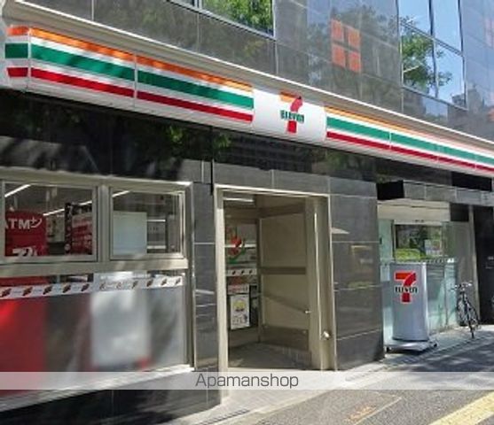コンビニ　セブン－イレブン御成門駅北店（コンビニ）まで676m