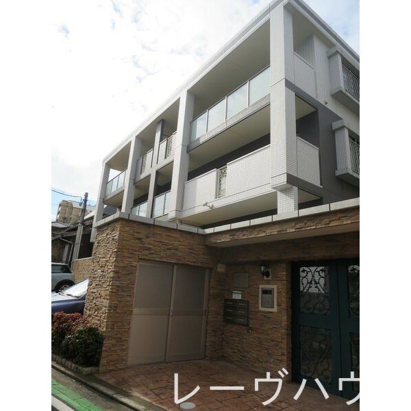 建物外観　エントランス