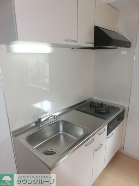 キッチン　便利な２口システムキッチン