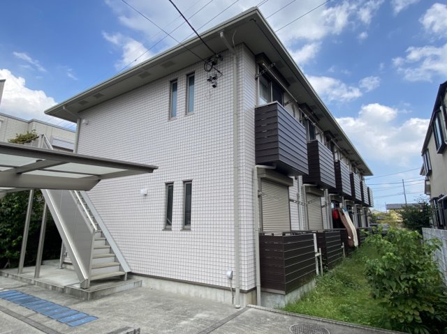 建物外観　パナソニックホームズ築造★築浅アパートです！