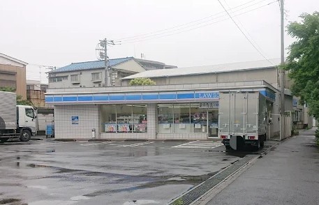 コンビニ　ローソン 川崎浅田四丁目店（コンビニ）まで306m