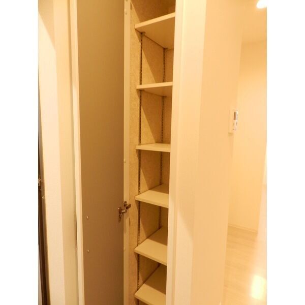 収納　☆同マンションの別部屋です☆
